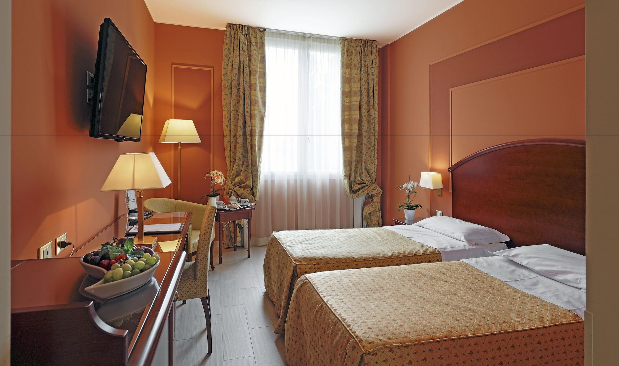 Savoia Hotel Regency โบโลญญา ภายนอก รูปภาพ