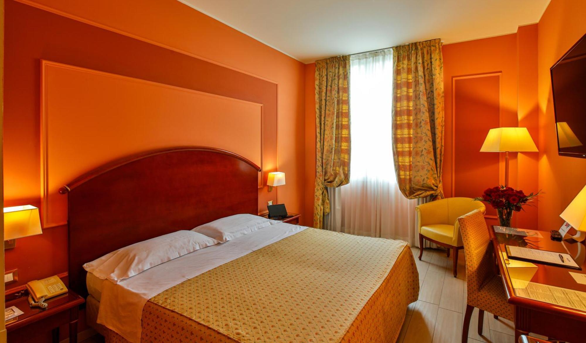 Savoia Hotel Regency โบโลญญา ภายนอก รูปภาพ